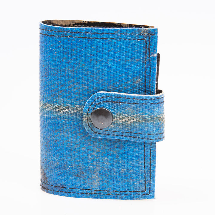 Blaues Portemonnaie aus Feuerwehrschlauch