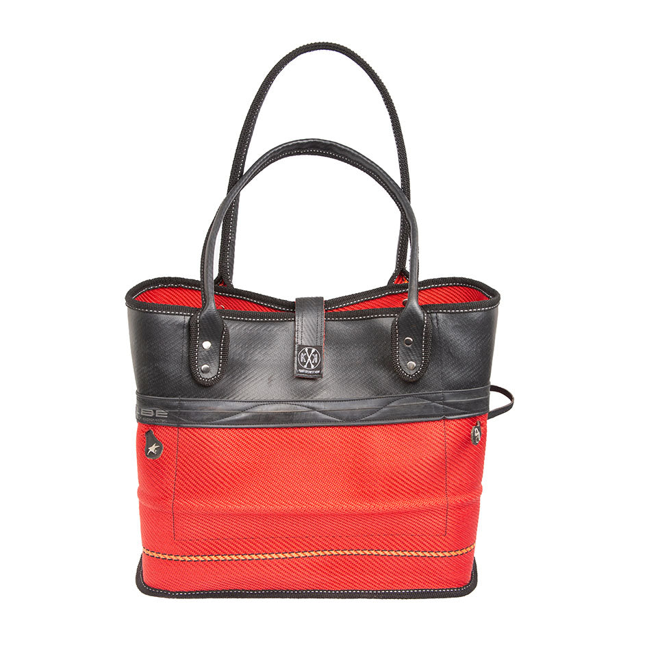 Handtasche “Edeltraut” für stilbewusste Damen mit nachhaltigem Anspruch.