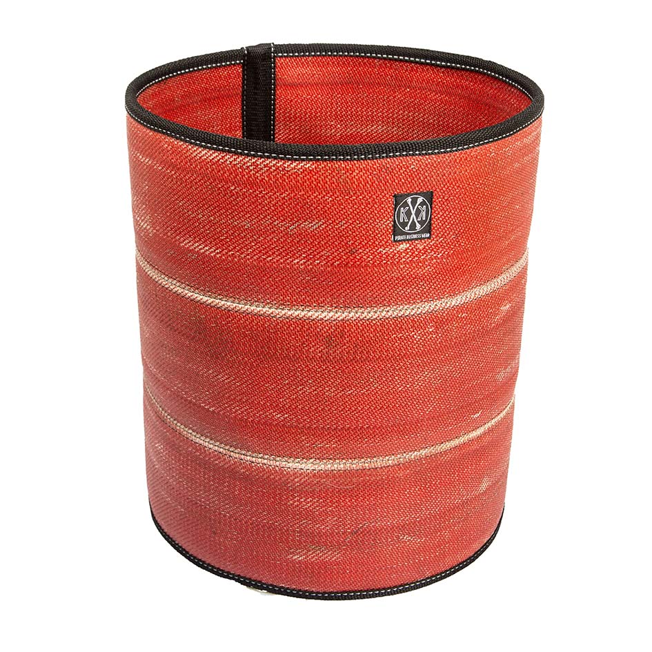 Großer Allzweck-Korb aus recyceltem Feuerwehrschlauch für nachhaltige Aufbewahrung