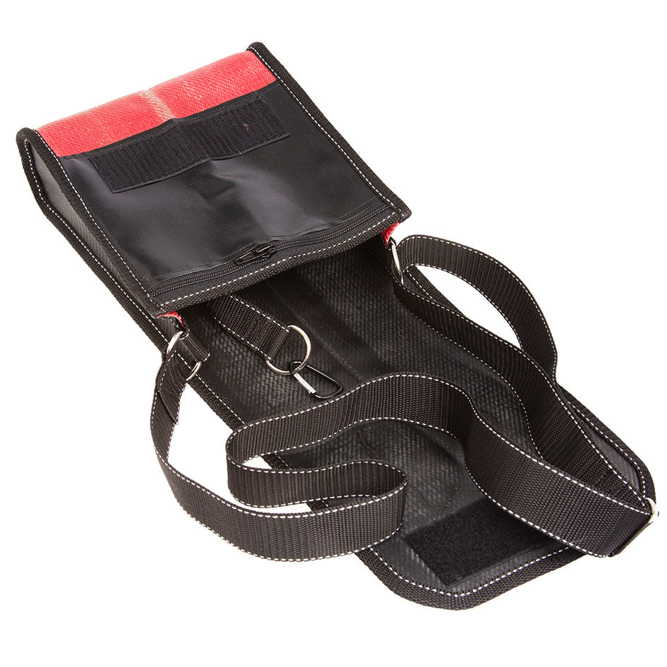 “Hermann” Herrenhandtasche mit praktischem Mini-Karabiner für Schlüssel & Wertsachen.