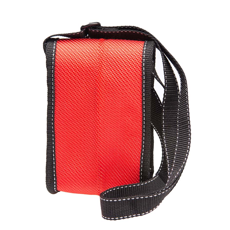 Nachhaltige Upcycling-Handtasche Wilhelmina mit robustem Design