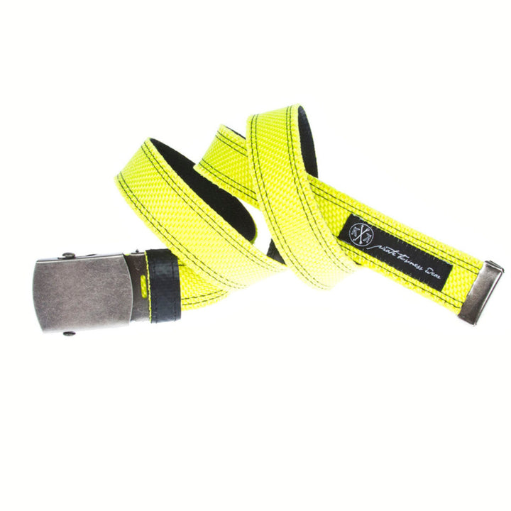 Stilvoller und robuster Gürtel mit Anti-Mainstream-Design aus Feuerwehrschlauch
