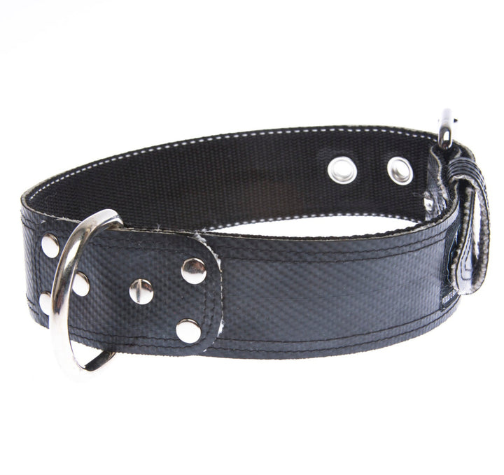 Hundehalsband „Emma XXL“ mit 5 cm breitem Gurtband für angenehmen Sitz.
